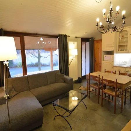 In Bocq With Heated Pool, Cleaning Included Vakantiehuis *