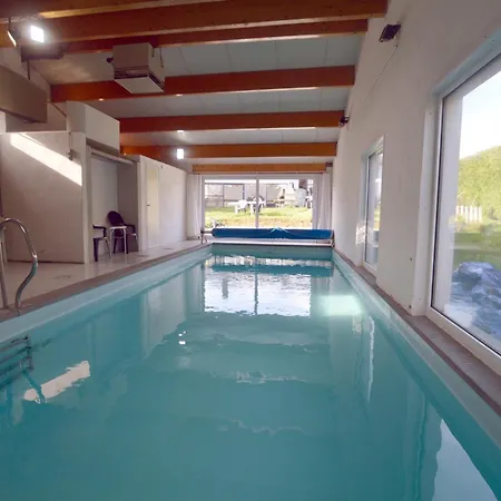 Sunny With Pool, Cleaning Included